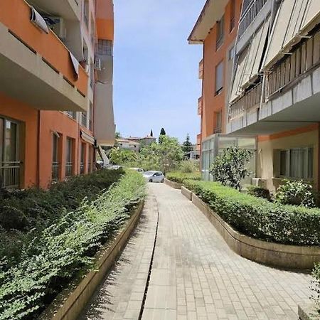 Sea View Apartment Влёра Экстерьер фото
